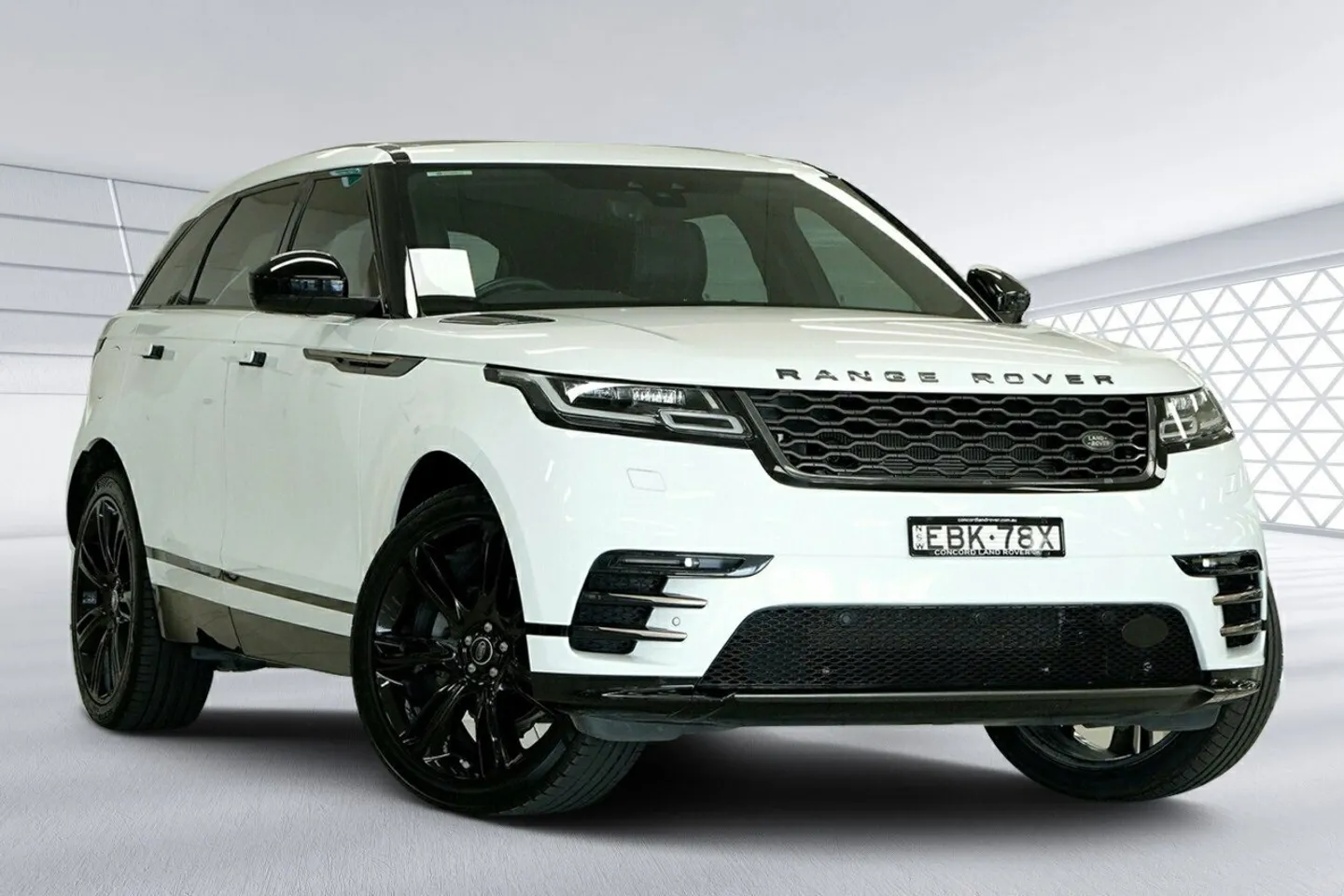 2019 Land Rover Range Rover Velar Standard R-Dynamic S