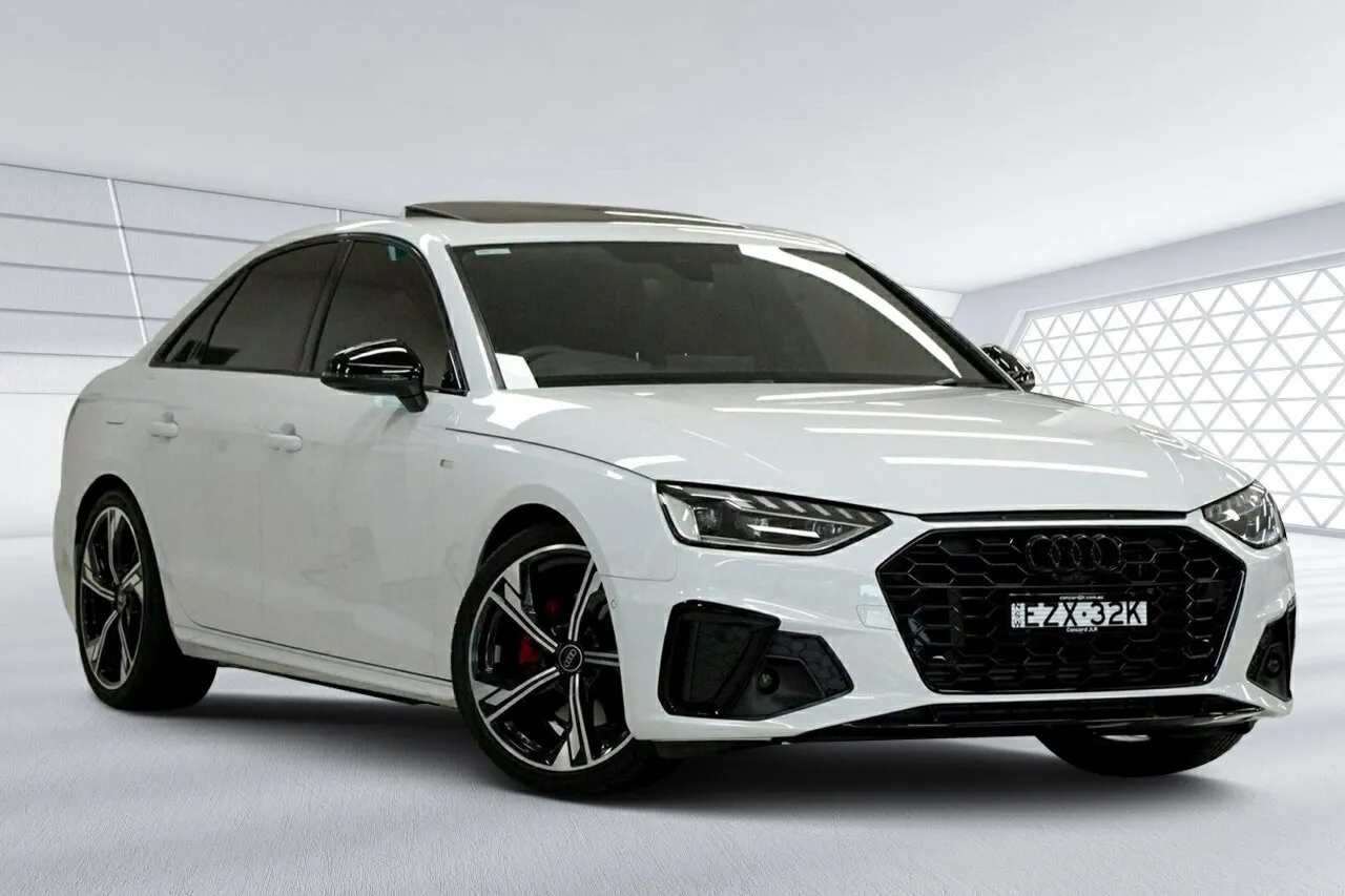 2023 Audi A4 35 TFSI S Tronic S Line