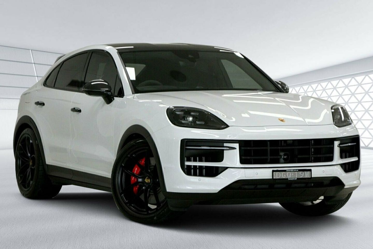 2024 Porsche Cayenne S Coupe Tiptronic