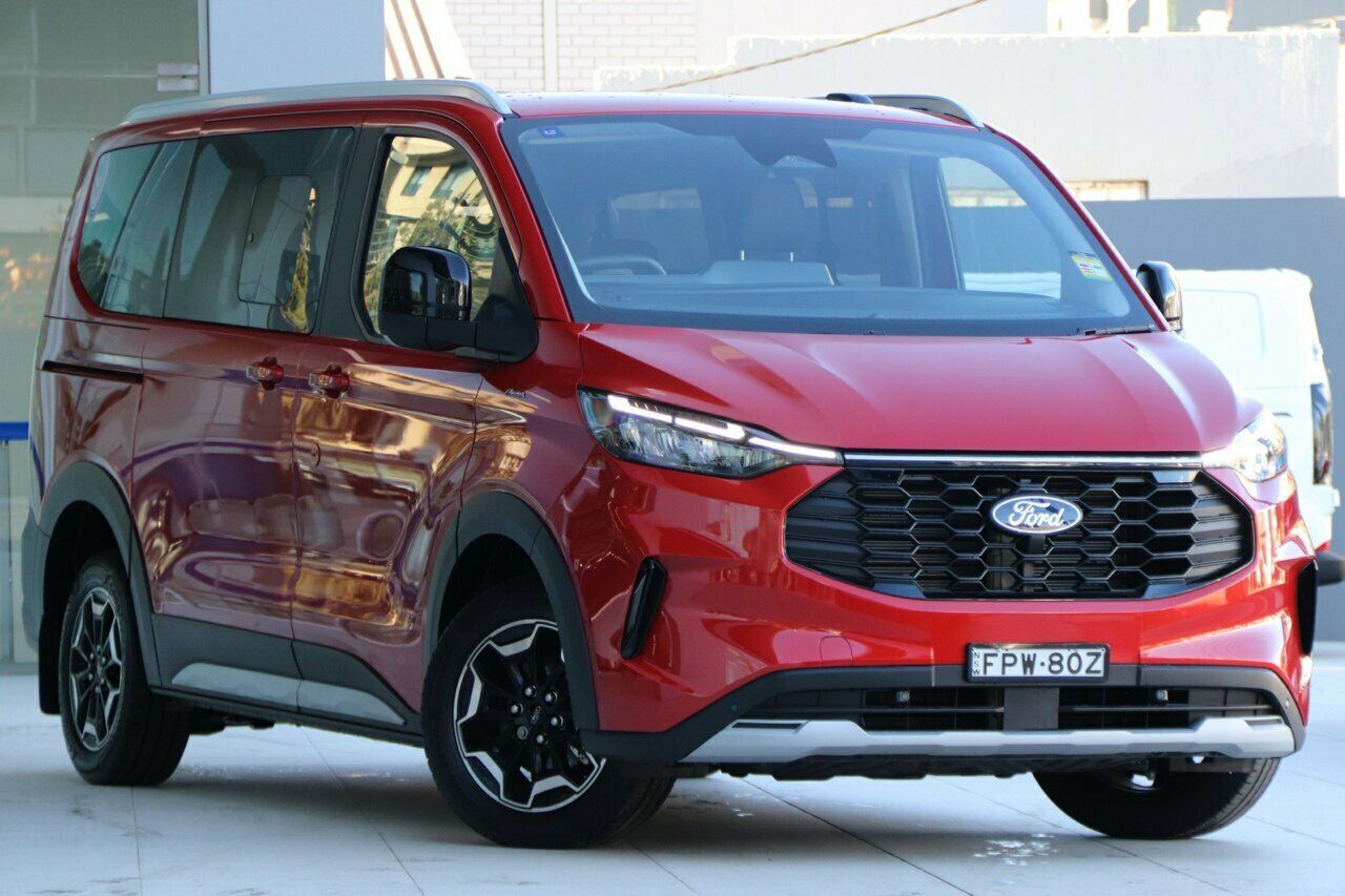 2024 Ford Tourneo Active SWB