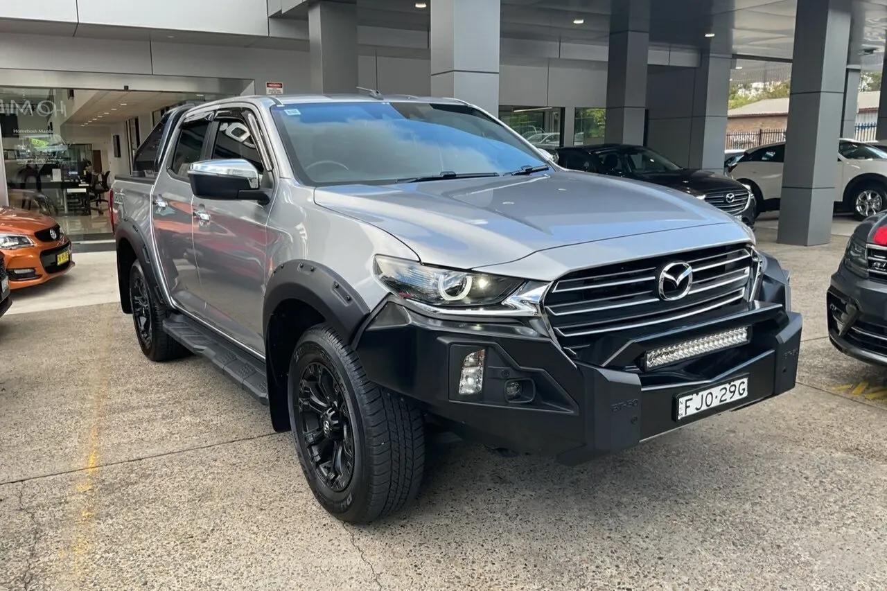 2024 Mazda BT-50 Thunder