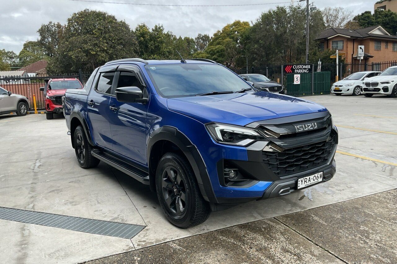 2024 Isuzu D-MAX X-TERRAIN Crew Cab