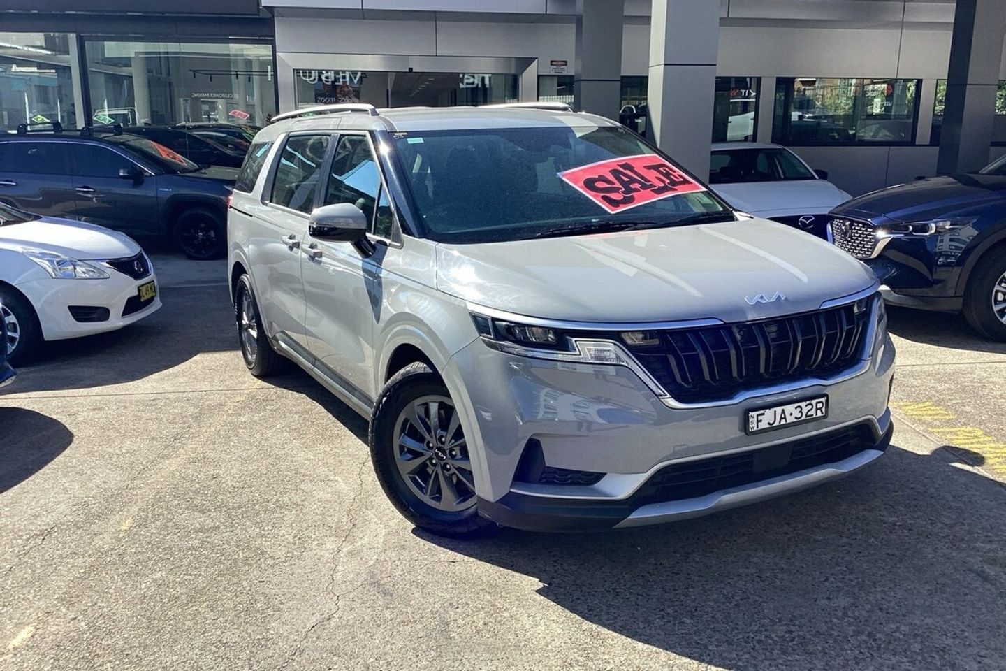 2023 Kia Carnival S