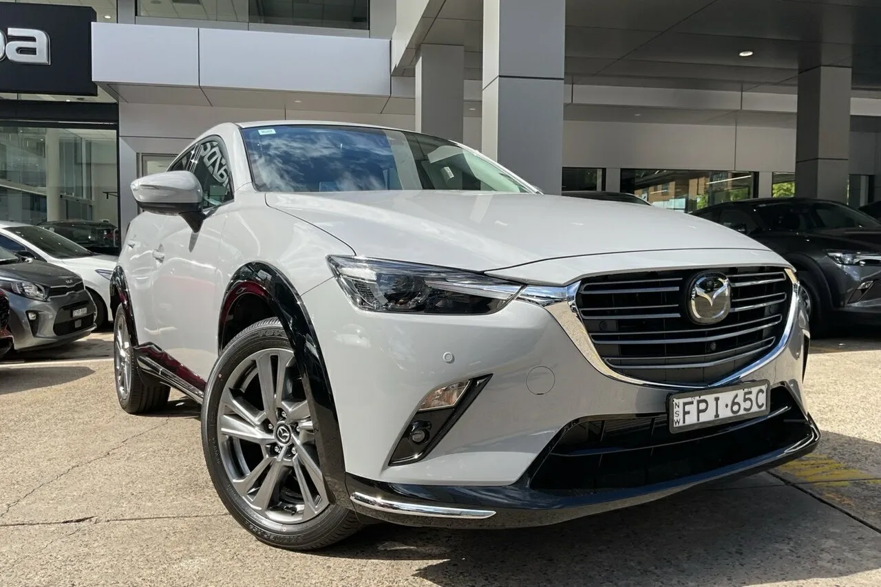 2025 Mazda CX-3 G20 SKYACTIV-Drive FWD Akari
