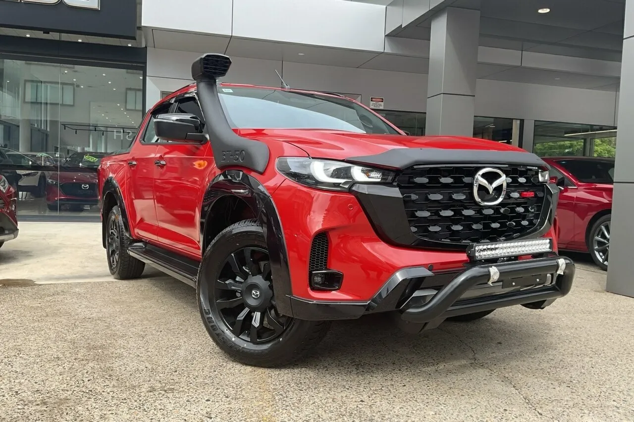 2025 Mazda BT-50 SP