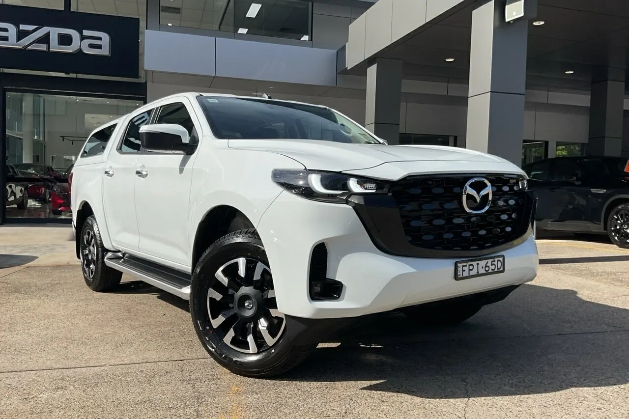 2025 Mazda BT-50 XTR 4x2