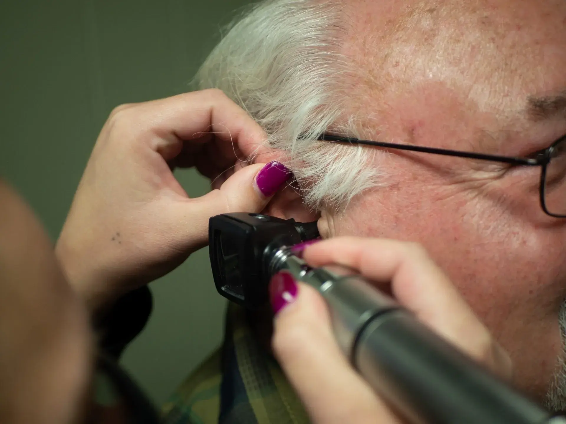 Mobile hearing test St George & Sutherland Shire by audiologist Melody Cao