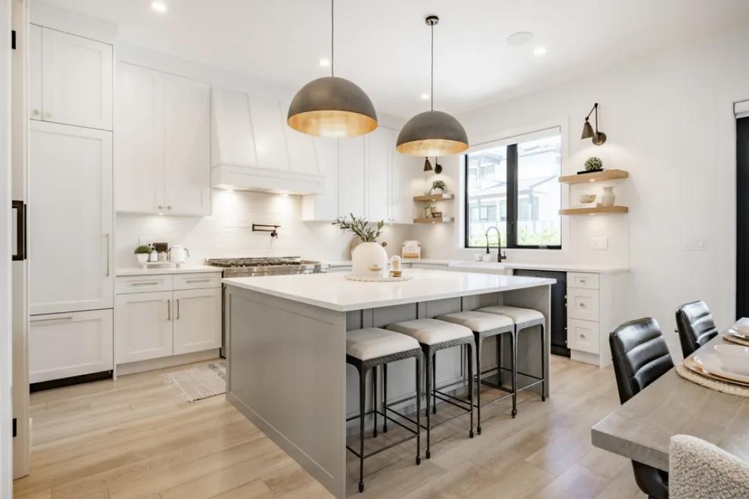 Kitchen Cabinets Auburn
