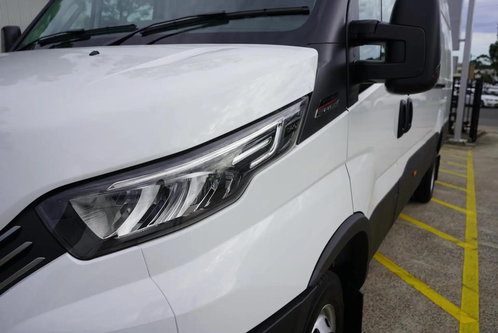 2024 Iveco Daily 50C18V Van 18m3 image 10