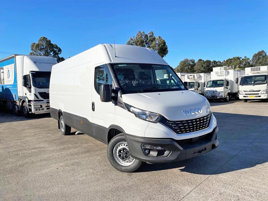 2025 Iveco Daily 35S14V image 2
