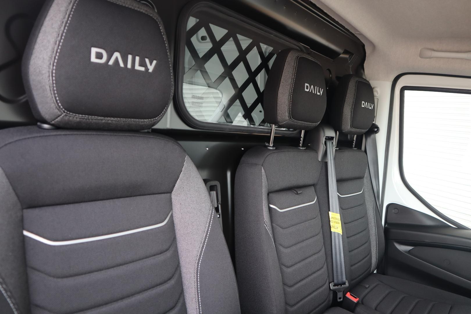 2023 Iveco Daily 35S14V image 18