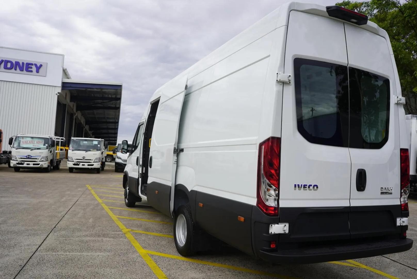 2024 Iveco Daily 50C18V Van 18m3 image 5