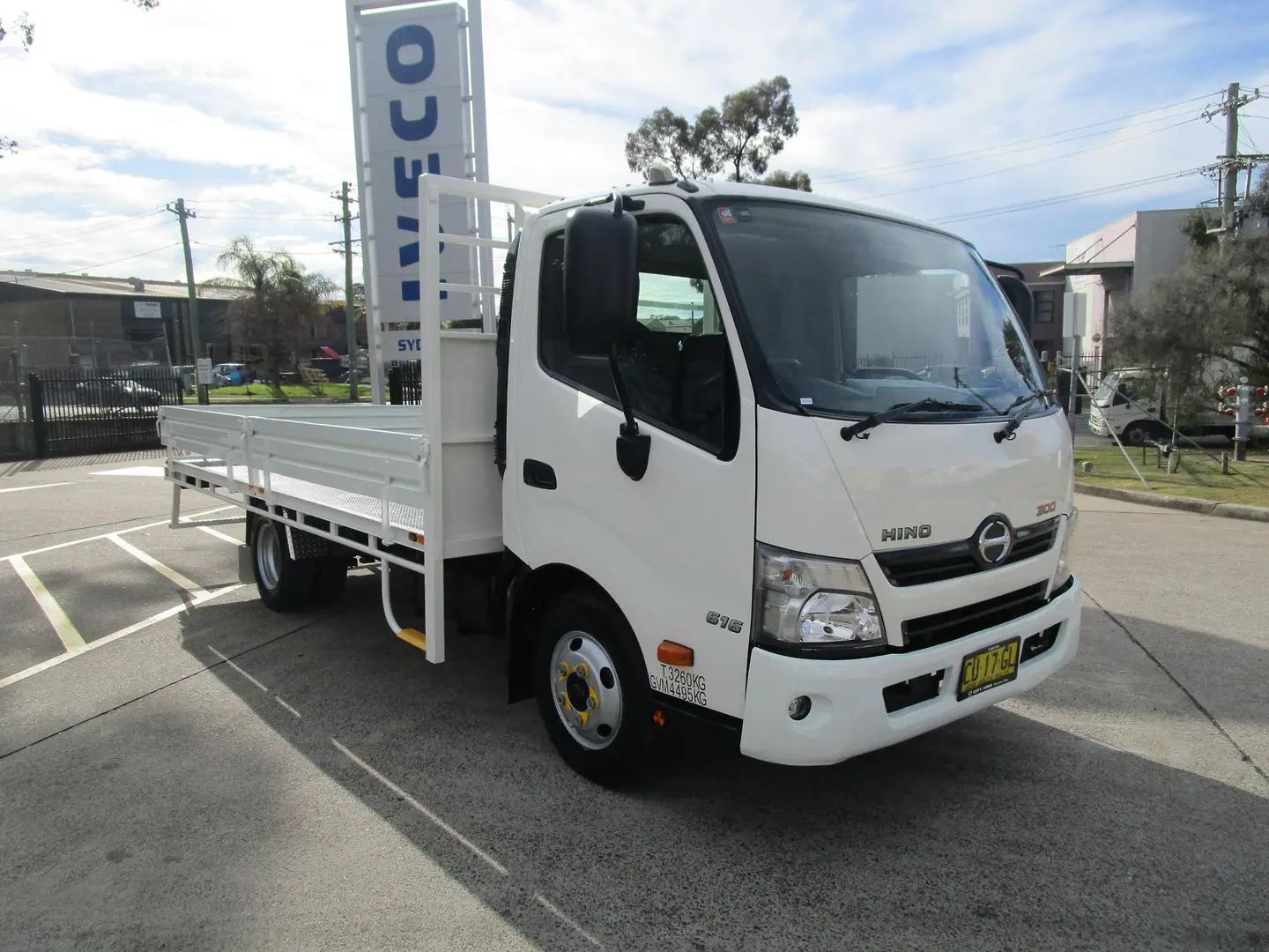 2019 Hino 300 Series