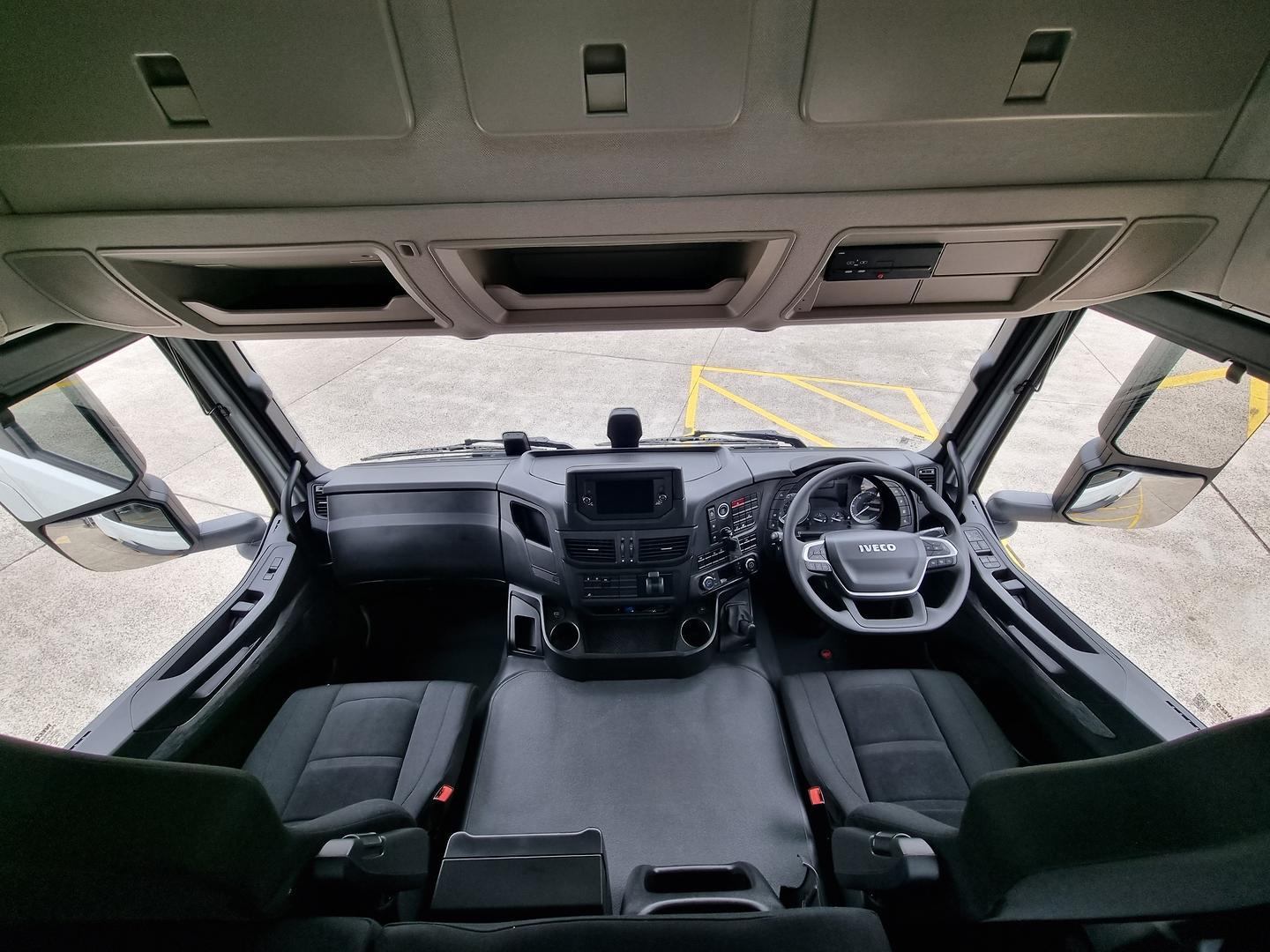 IVECO Sydney 2024 Iveco SWay AT600