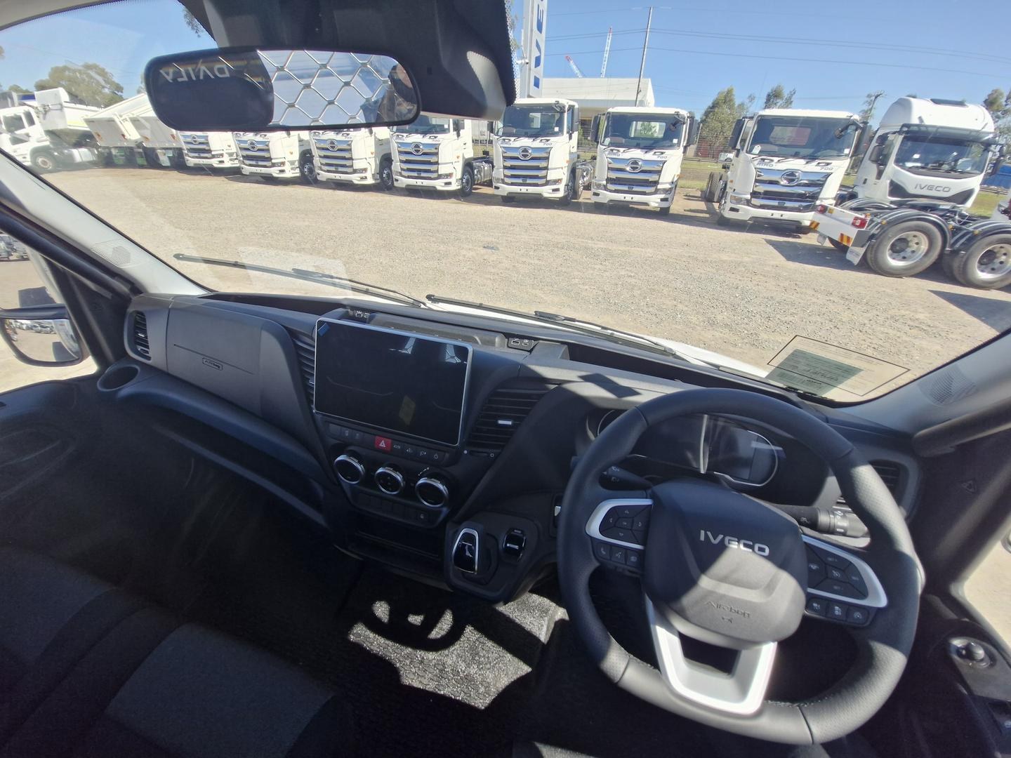 2026 Iveco Daily 50C18 50C18 image 31