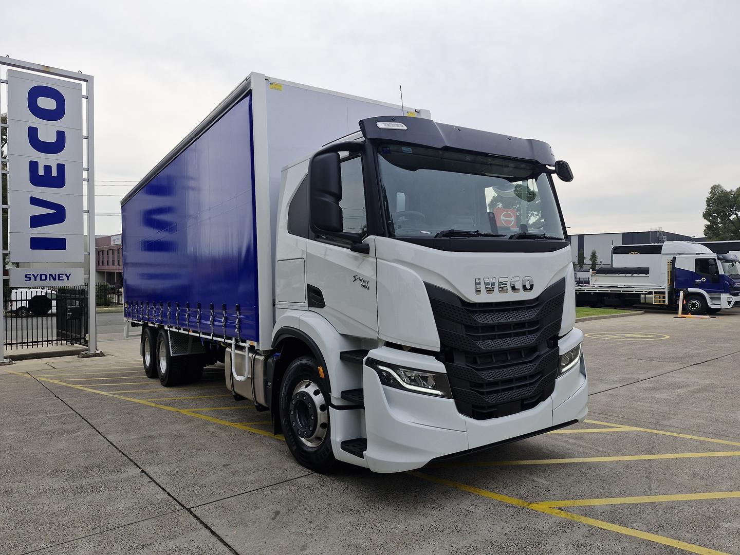 2024 Iveco S-Way 360 14 Pallet Curtainsider 