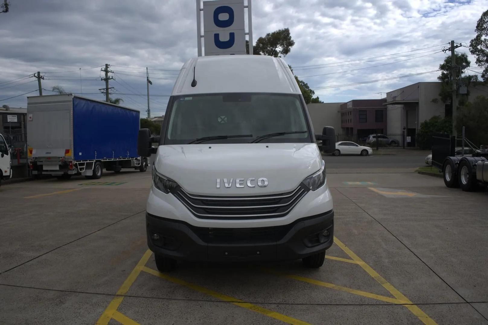 2024 Iveco Daily 50C18V Van 18m3 image 9