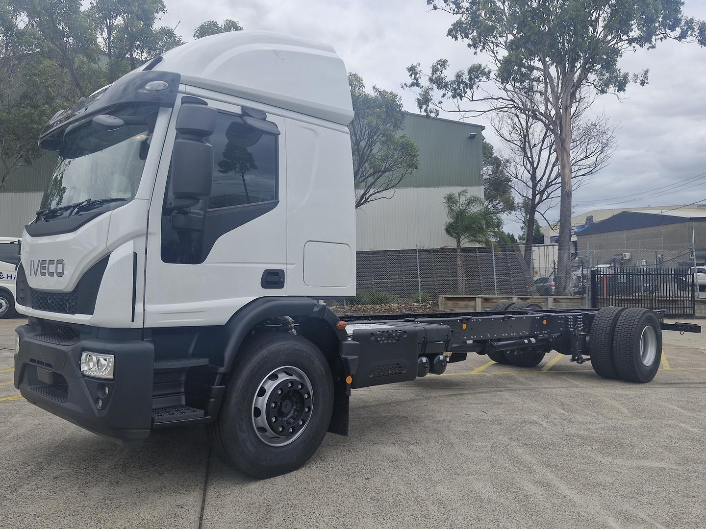 2026 Iveco Eurocargo ML180E32/P Eurocargo image 3