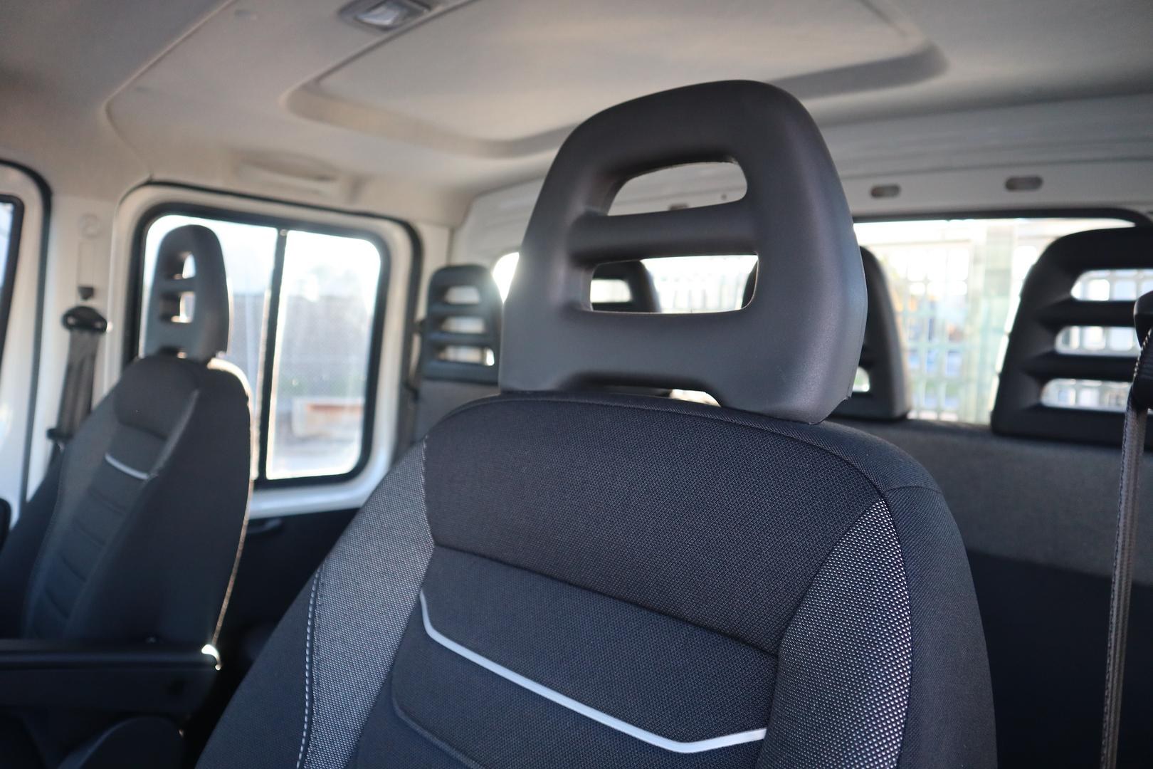 2025 Iveco Daily 45C18 Tradie Made image 19