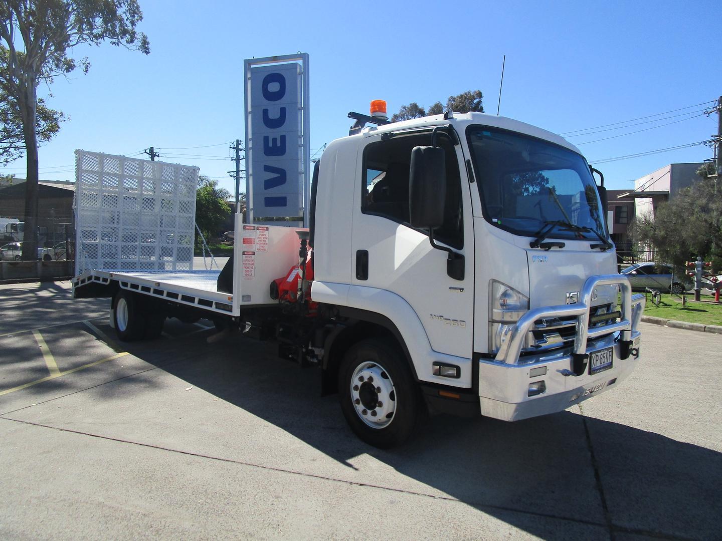 2017 Isuzu F Series FSD140/120-260