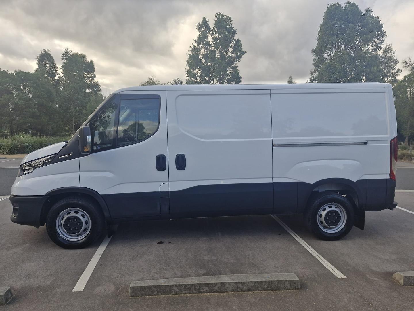 2024 Iveco Daily 35S18V image 9