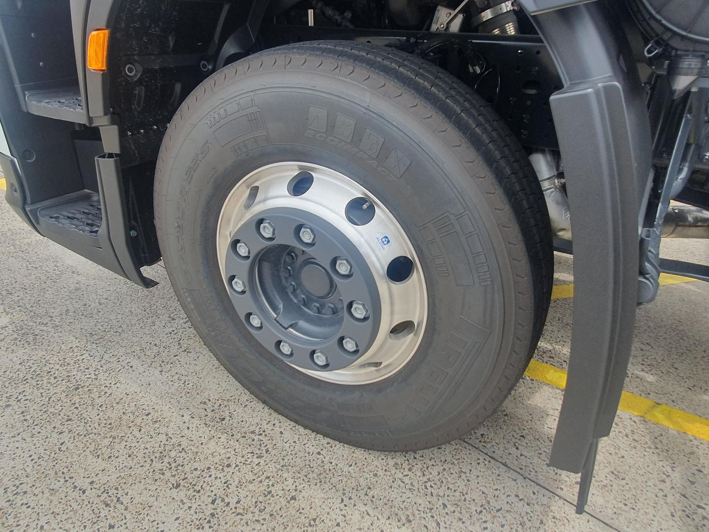 2025 Iveco S-Way AT270 6300 image 16