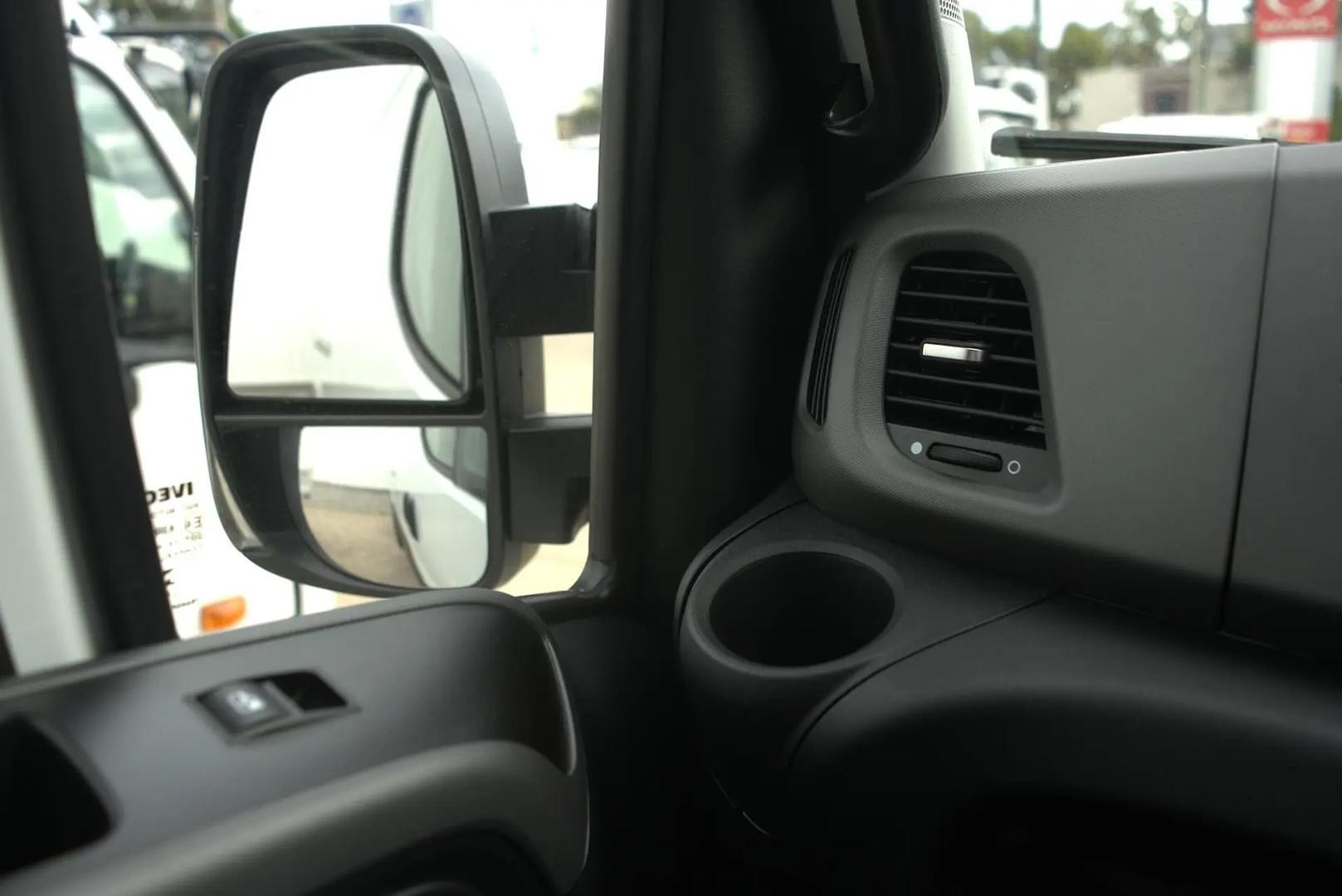 2024 Iveco Daily 50C18V Van 18m3 image 26