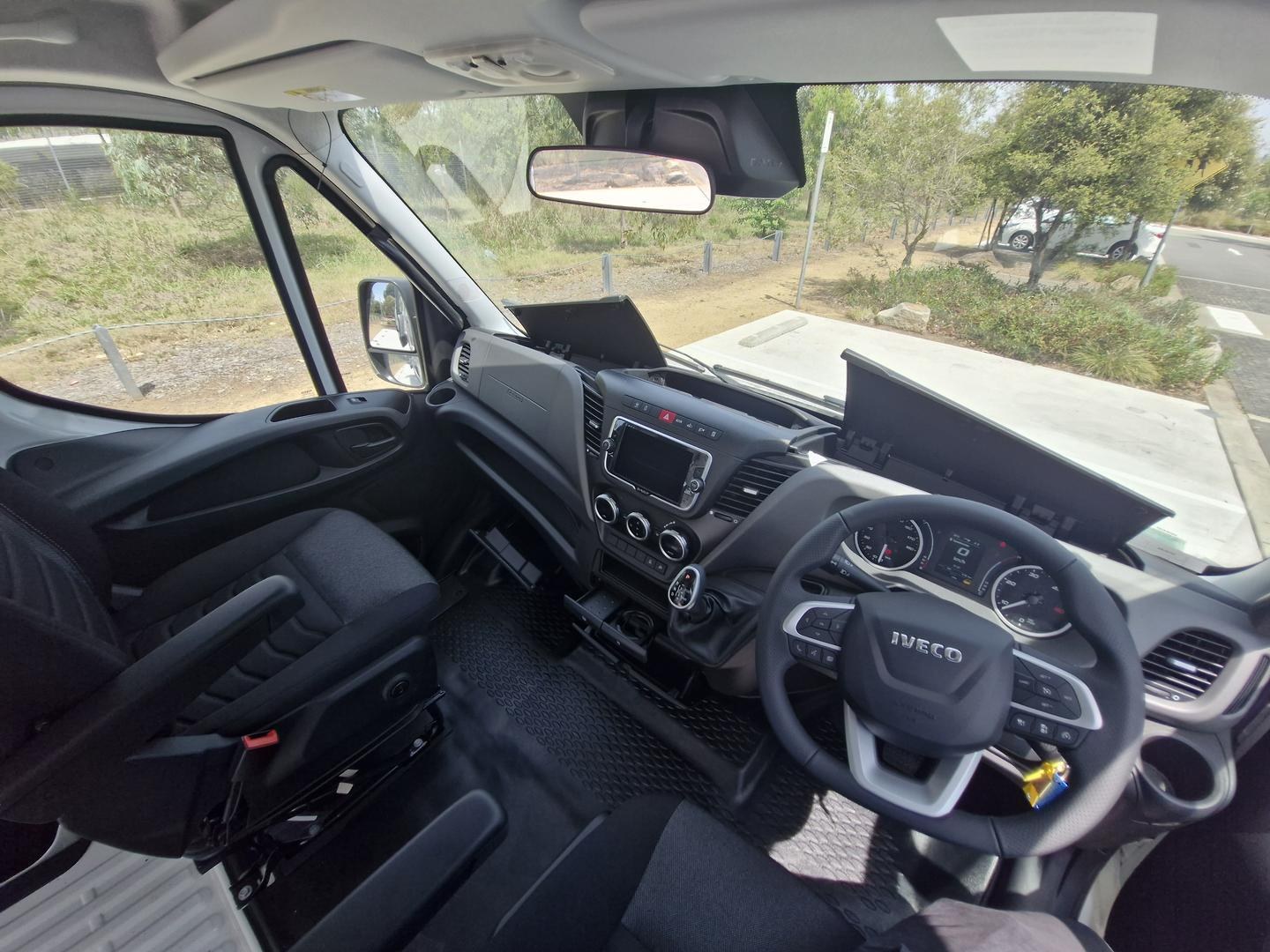 2025 Iveco Daily 35S18V image 19